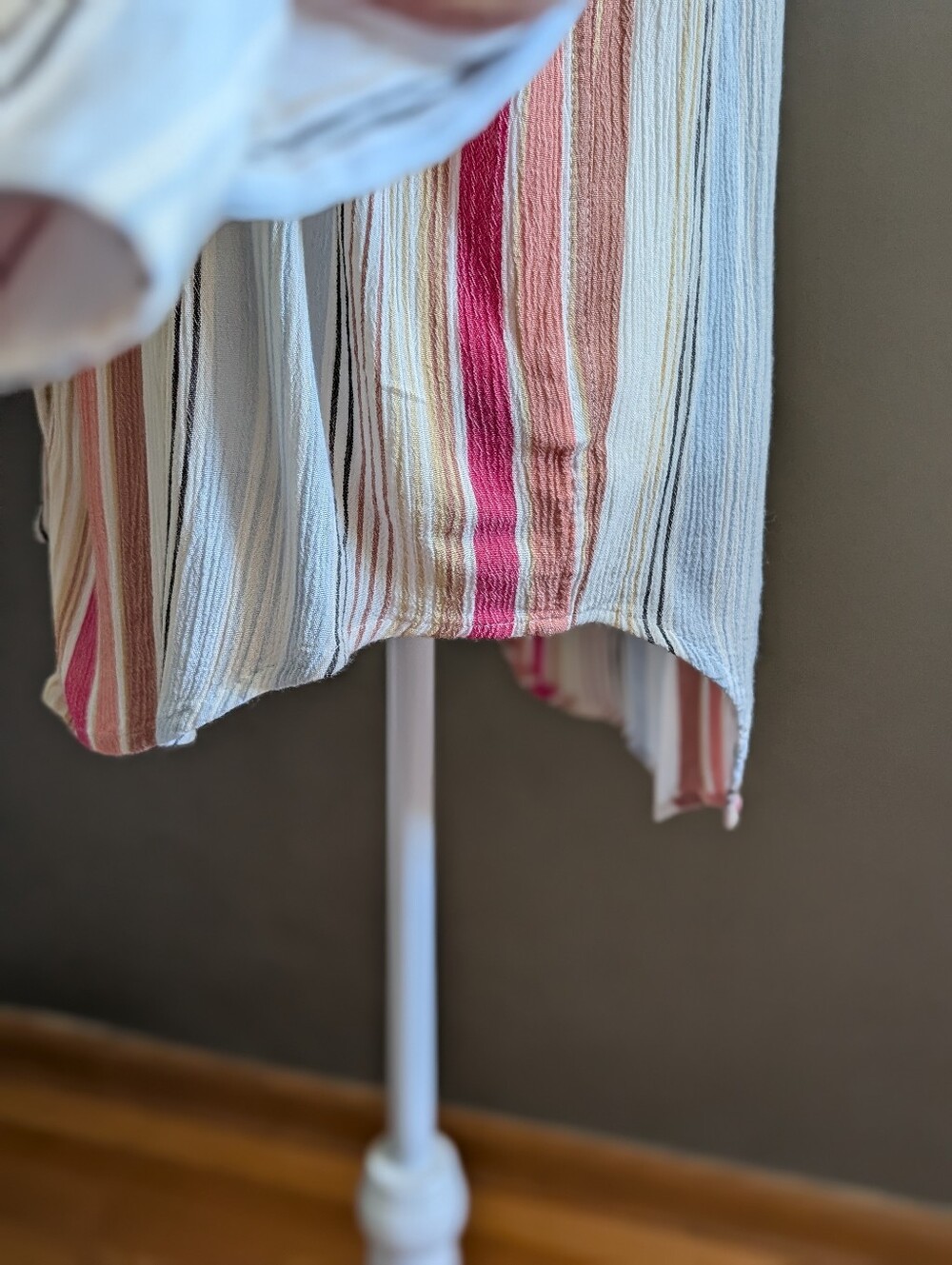 Coastal Granddaughter Popsicle Striped Rainbow Oversized Button Down Shirt XS/S - Picture 6 of 7